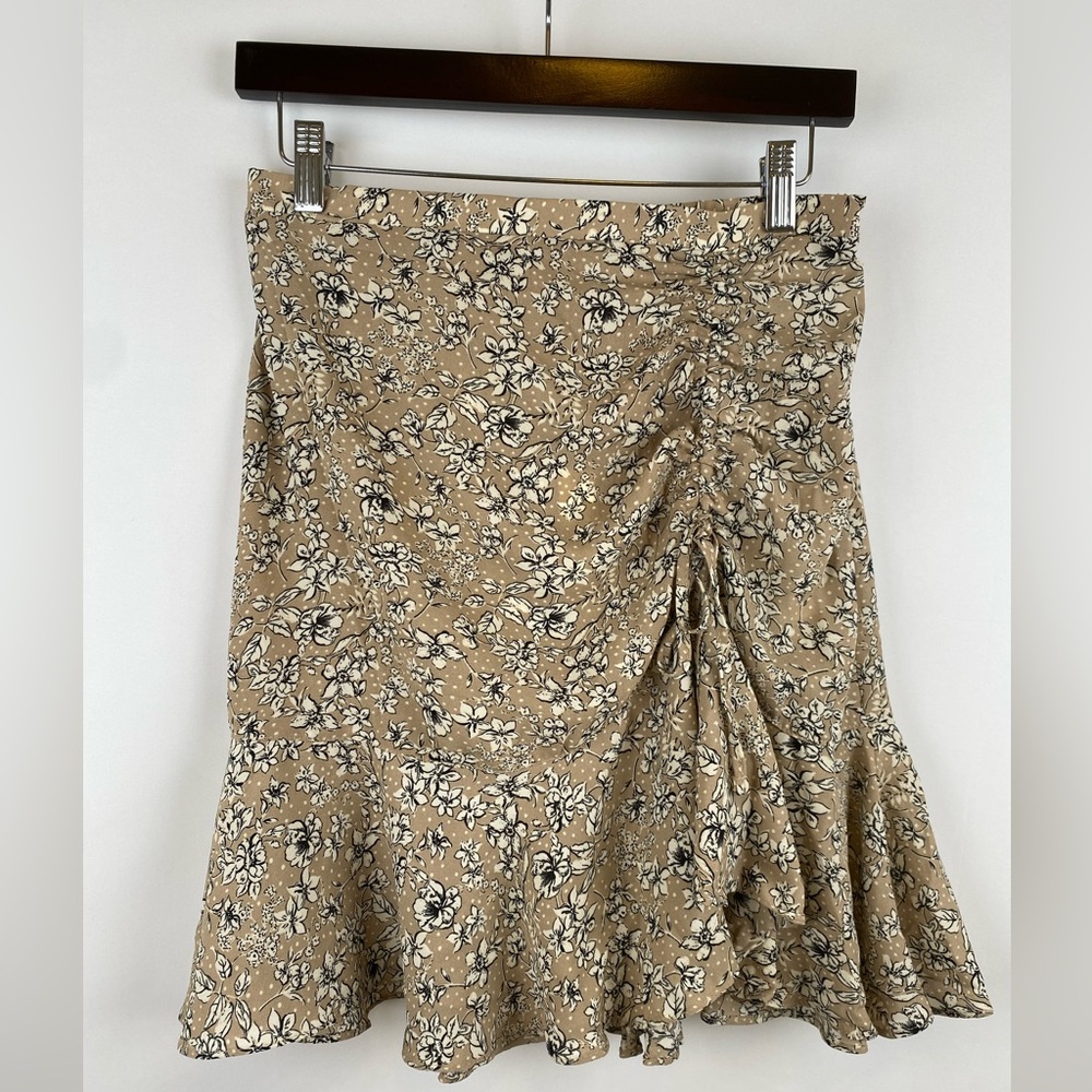 NWT Max Studio Floral Ruffle Skirt